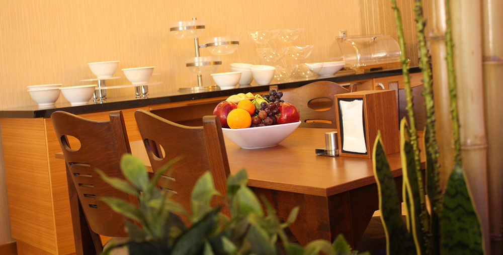 Adana Yukselhan Hotel Εξωτερικό φωτογραφία